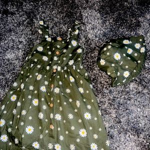 Toddler Floral dress | Hat included ✨🍃🌻